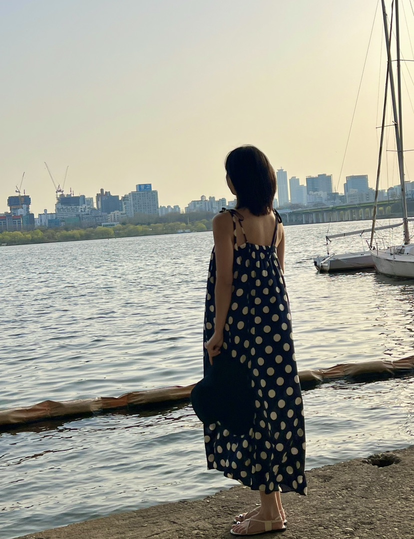 VERNI直郵韓國代購㊣女裝新品時尚熱賣推薦25春夏連衣裙含腰繩VERNI連衣裙