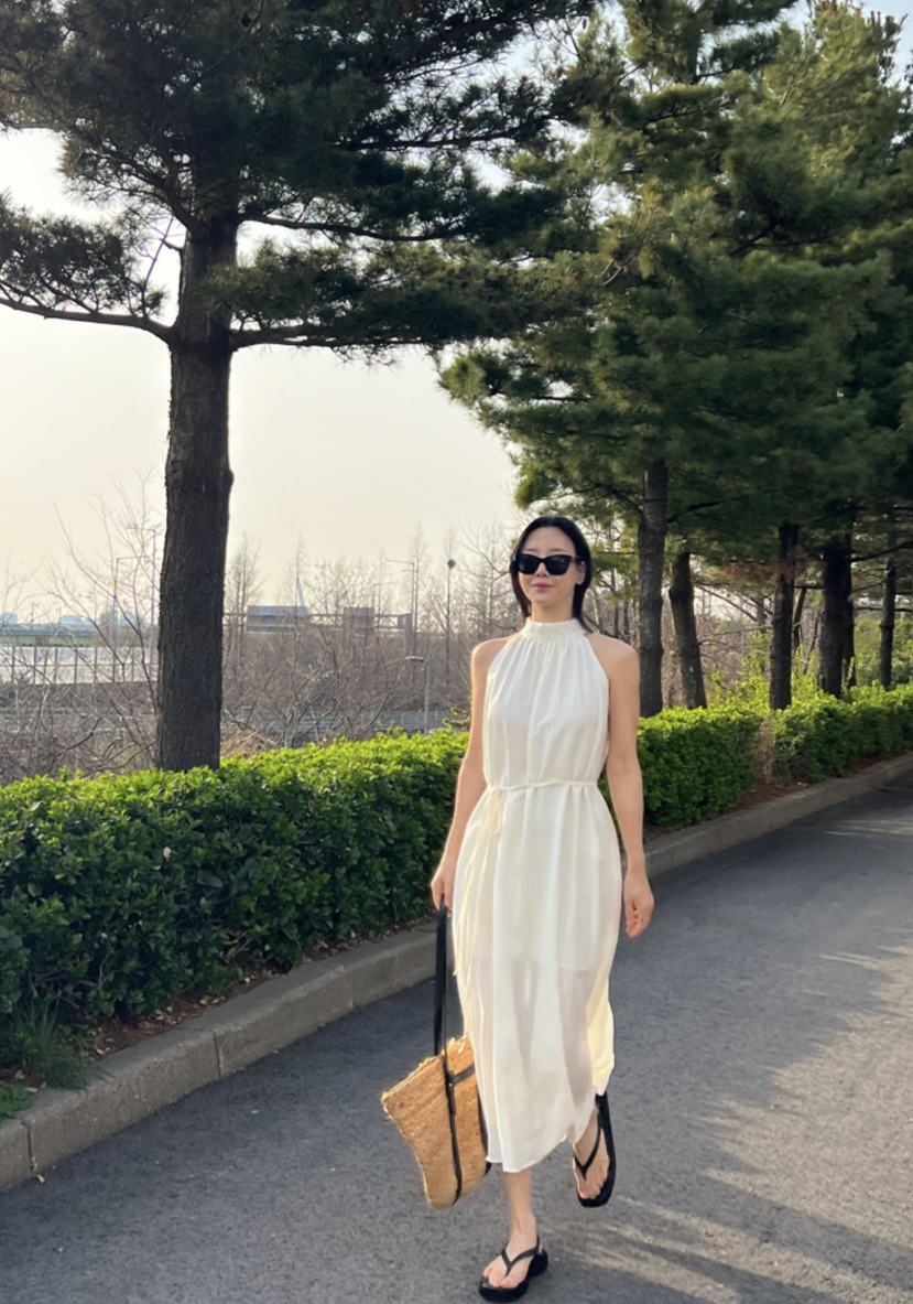 VERNI韓國直郵㊣女裝新款休閑熱賣推薦時尚人氣連衣裙含腰繩VERNI連衣裙