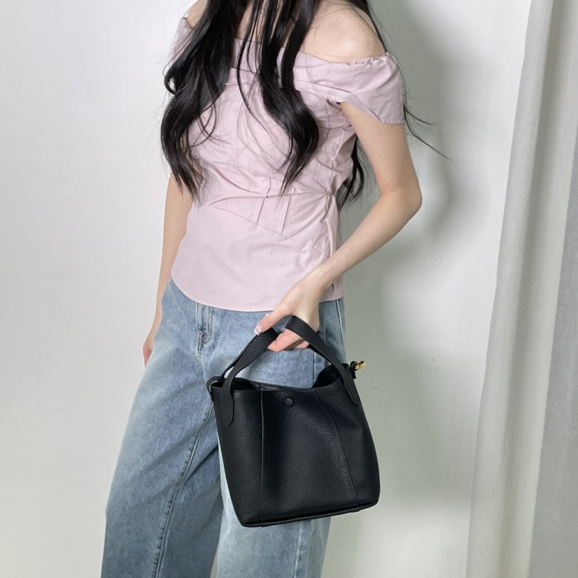 J PLACE韓國直郵㊣東大門實拍女裝新款人氣熱賣推薦手提包J PLACE手提包