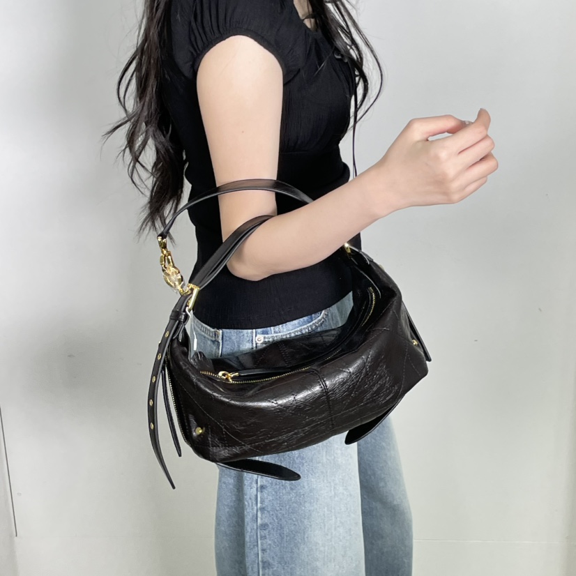 J PLACE直郵韓國代購㊣女裝新款推薦時尚休閑熱賣人氣手提包J PLACE手提包