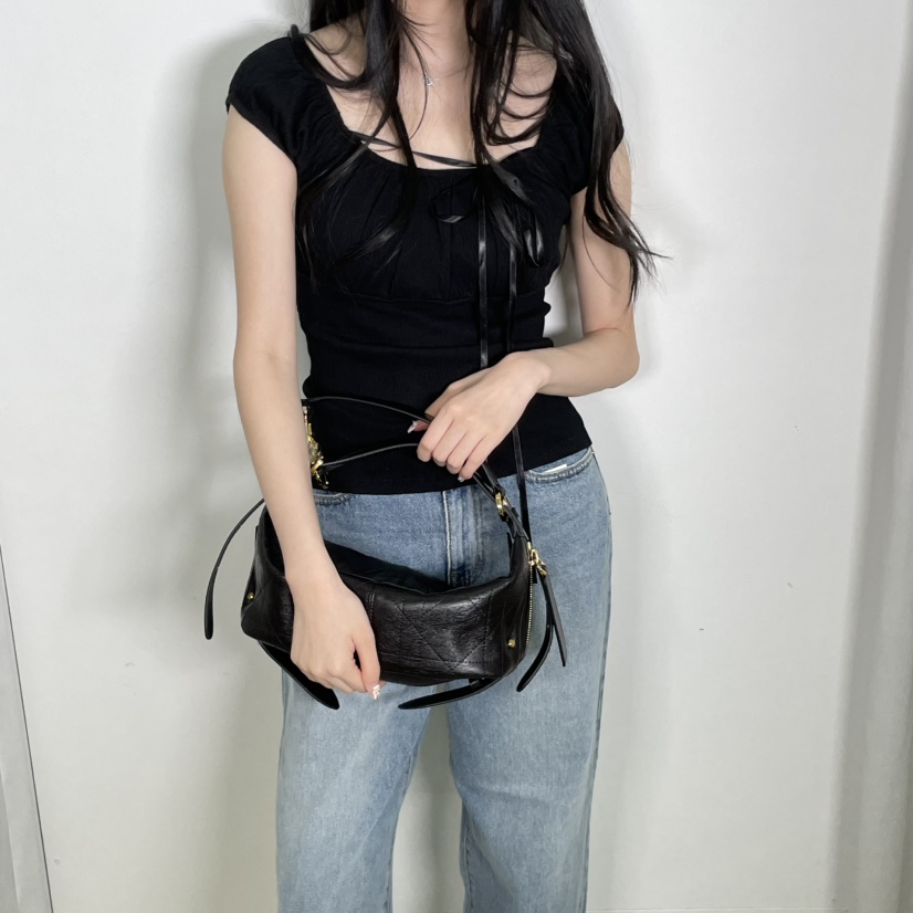 J PLACE直郵韓國代購㊣女裝新款推薦時尚休閑熱賣人氣手提包J PLACE手提包