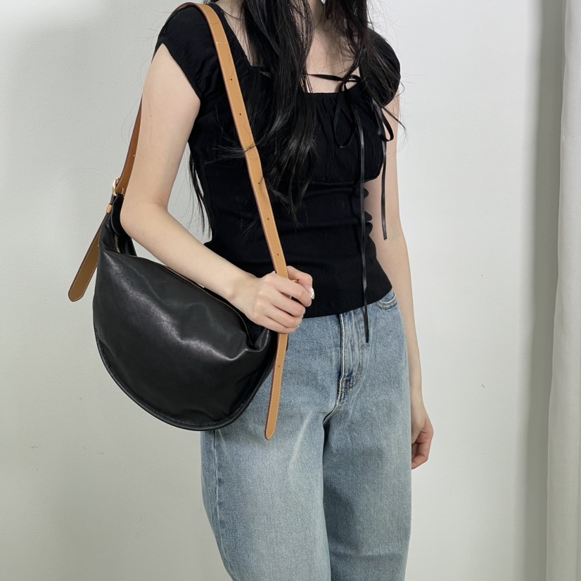 J PLACE直郵韓國代購㊣女裝新款休閑推薦熱賣單肩斜跨包腰帶J PLACE單肩/斜跨包