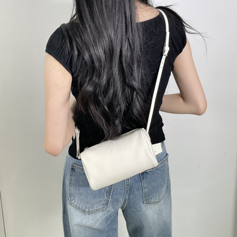 J PLACE直郵韓國代購㊣女裝新款25春夏人氣休閑單肩斜跨包J PLACE單肩/斜跨包