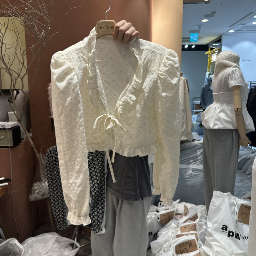 MIENNE東大門代購女士新款熱賣人氣襯衫蕾絲衫荷葉邊蝴蝶結MIENNE襯衫/蕾絲衫圖色1