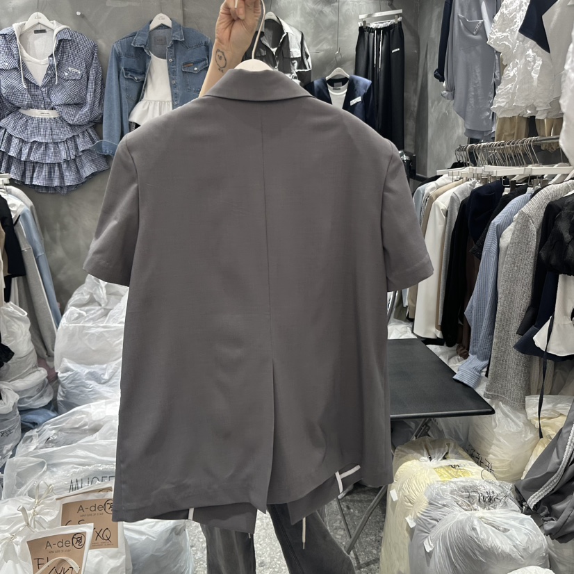 A-DEL韓國直郵㊣東大門實拍女裝新品推薦時尚休閑夾克蕾絲A-DEL夾克