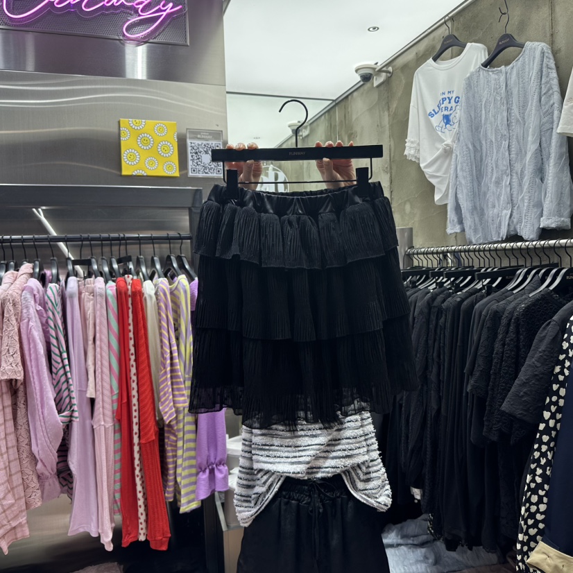 RUNWAY-런웨이韓國㊣直郵東大門代購女裝新品休閑熱賣短裙RUNWAY短裙