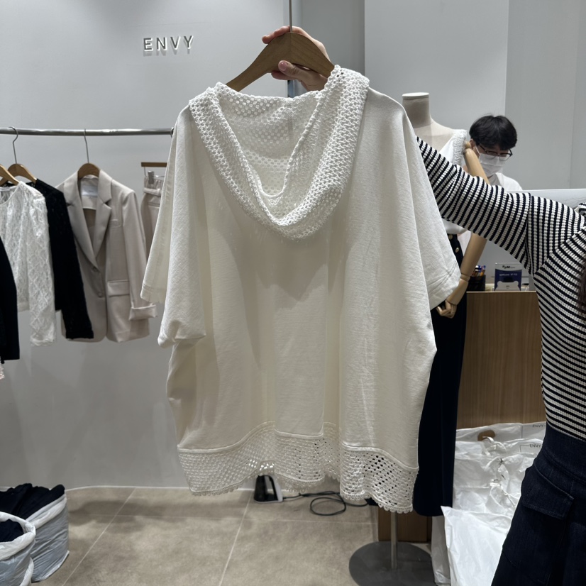 ENVY韓國直郵㊣東大門實拍女裝新品推薦人氣熱賣時尚休閑T恤ENVYT恤