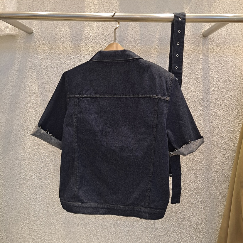 1 2ILLY-S韓國直郵㊣東大門實拍女裝新品推薦時尚人氣夾克1 2ILLY/THE SIL夾克