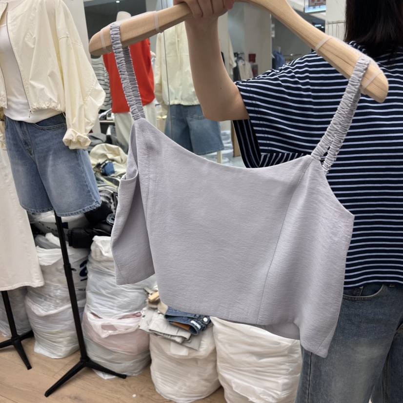 MOI-A韓國直郵㊣東大門實拍女裝新品25春夏推薦吊帶背心緊身MOI-A吊帶/背心圖色2