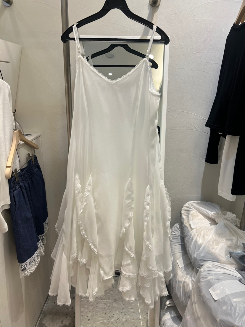 ROU.TINE韓國直郵㊣東大門實拍女裝新品時尚休閑推薦連衣裙ROU.TINE連衣裙圖色1