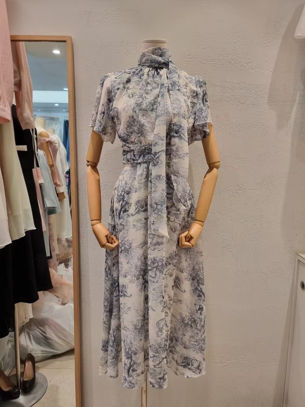 Ruhot韓國代購女士新款職業25春夏人氣時尚推薦休閑熱賣連衣裙Ruhot連衣裙