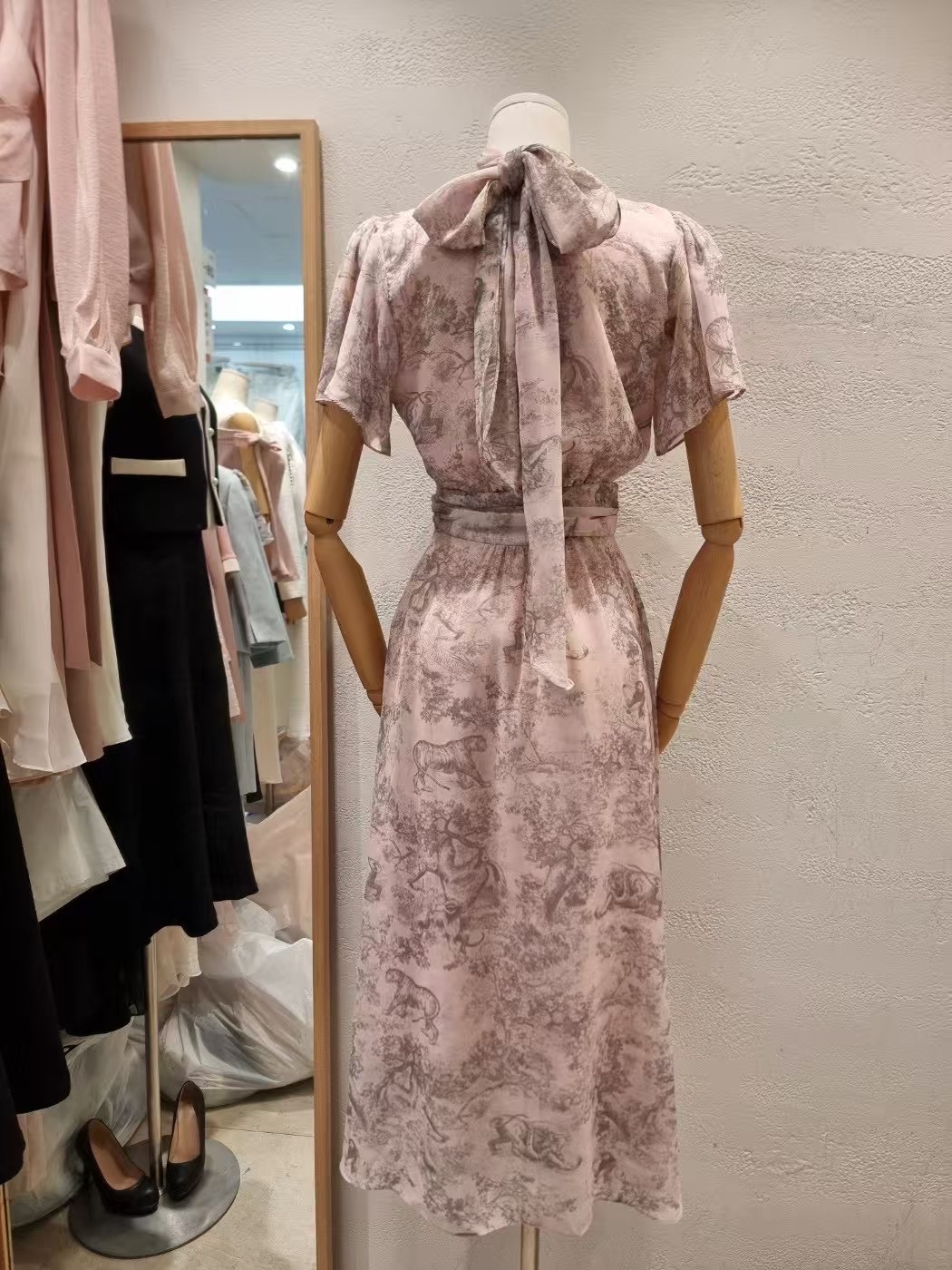 Ruhot韓國代購女士新款職業25春夏人氣時尚推薦休閑熱賣連衣裙Ruhot連衣裙