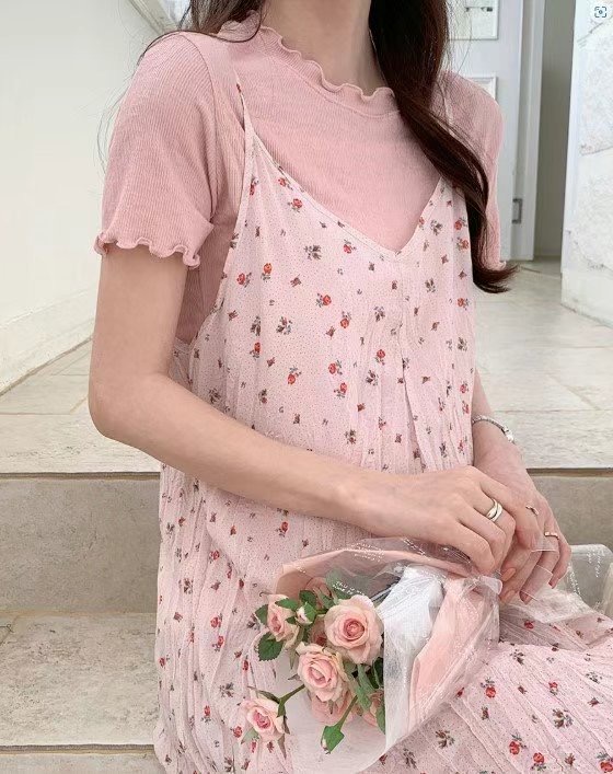 라떼東大門代購女裝新款25春夏熱賣人氣休閑推薦T恤格紋褶皺Latte_T恤