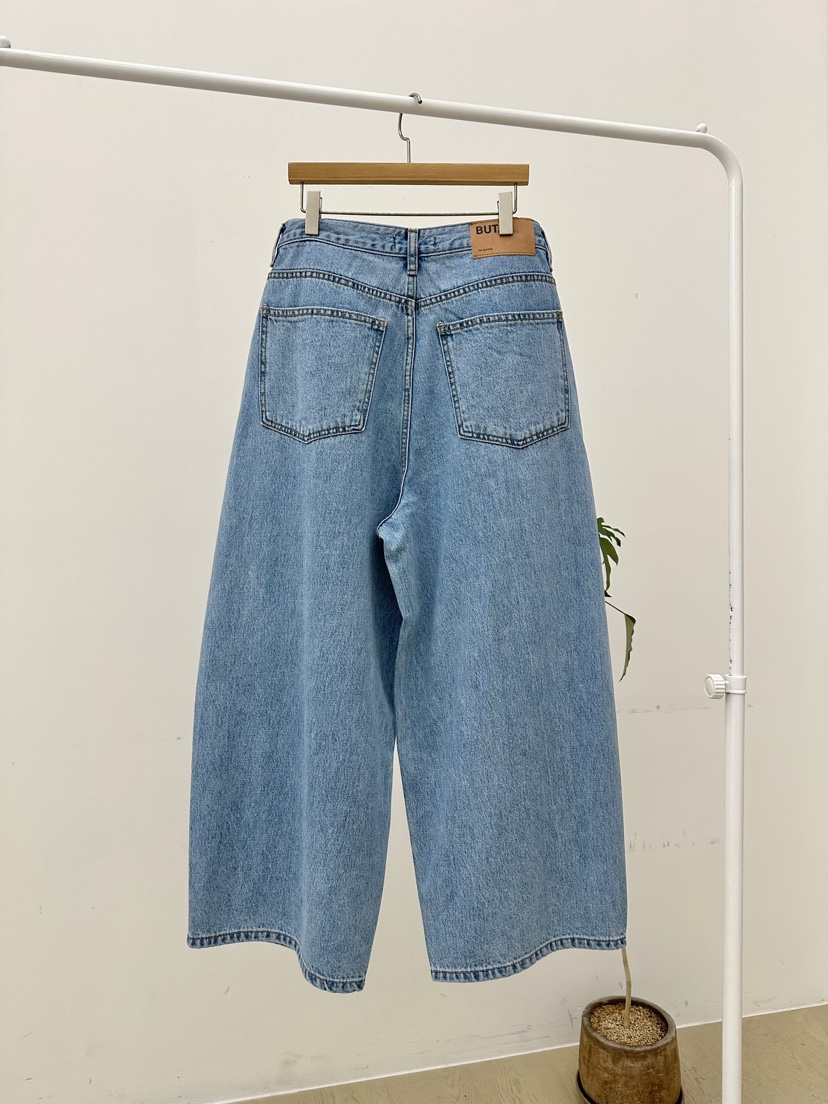 BUT直郵韓國代購㊣女裝新品時尚推薦休閑職業熱賣25春夏牛仔褲button牛仔褲