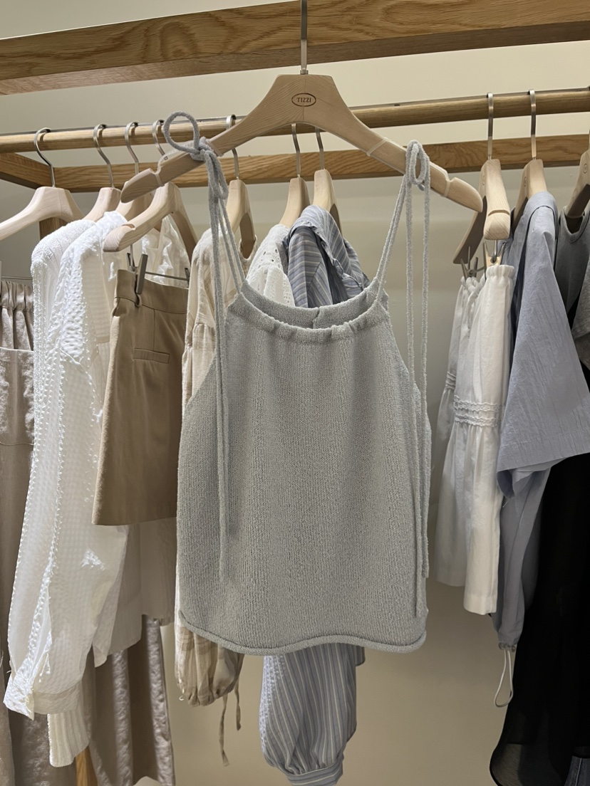 TIZZI韓國㊣直郵東大門代購女裝新品時尚熱賣休閑推薦吊帶背心TIZZI吊帶/背心圖色2