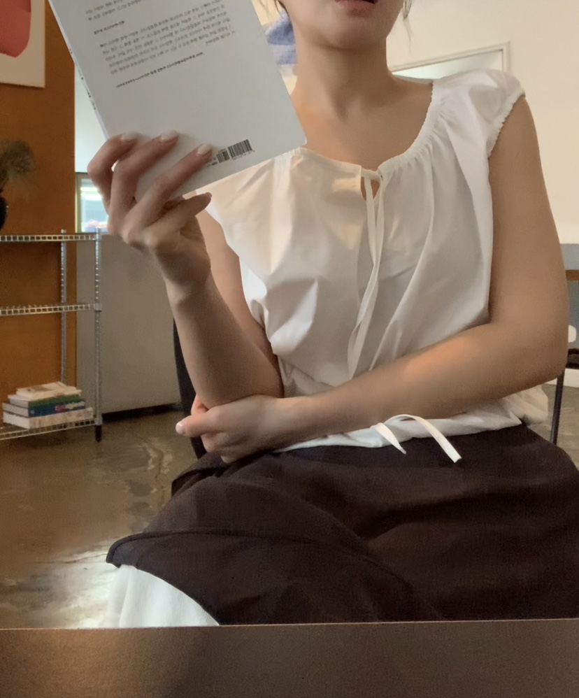 SILVER韓國直郵㊣女裝新款熱賣休閑25春夏時尚人氣吊帶背心SILVER吊帶/背心