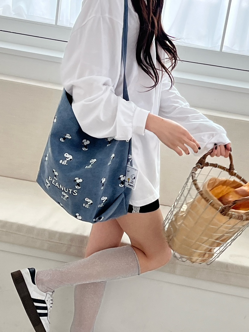 LEJUNEV-P韓國直郵㊣東大門實拍女裝新品熱賣時尚單肩斜跨包LEJUNEV-P單肩/斜跨包