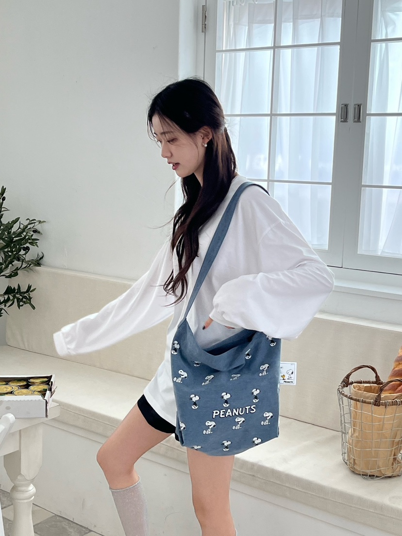 LEJUNEV-P韓國直郵㊣東大門實拍女裝新品熱賣時尚單肩斜跨包LEJUNEV-P單肩/斜跨包