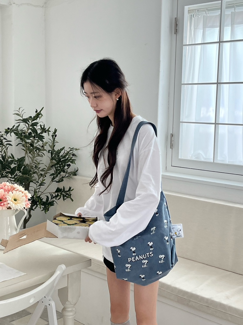 LEJUNEV-P韓國直郵㊣東大門實拍女裝新品熱賣時尚單肩斜跨包LEJUNEV-P單肩/斜跨包