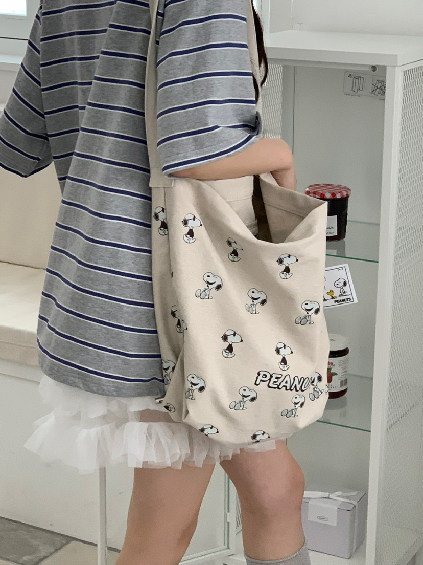 LEJUNEV-P韓國直郵㊣東大門實拍女裝新品熱賣時尚單肩斜跨包LEJUNEV-P單肩/斜跨包圖色3