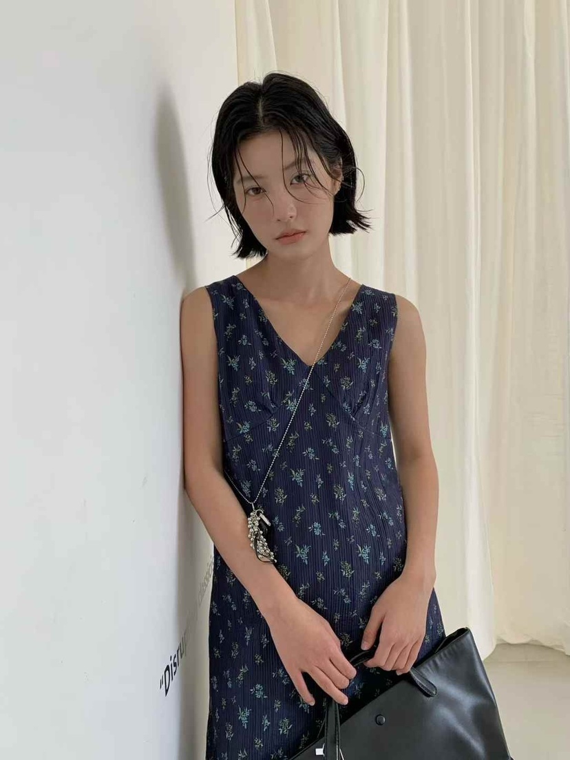 STRAWBERRY韓國㊣直郵東大門代購女裝新品熱賣時尚25春夏連衣裙STRAWBERRY連衣裙