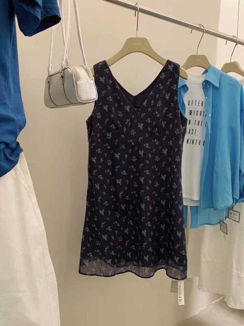 STRAWBERRY韓國㊣直郵東大門代購女裝新品熱賣時尚25春夏連衣裙STRAWBERRY連衣裙