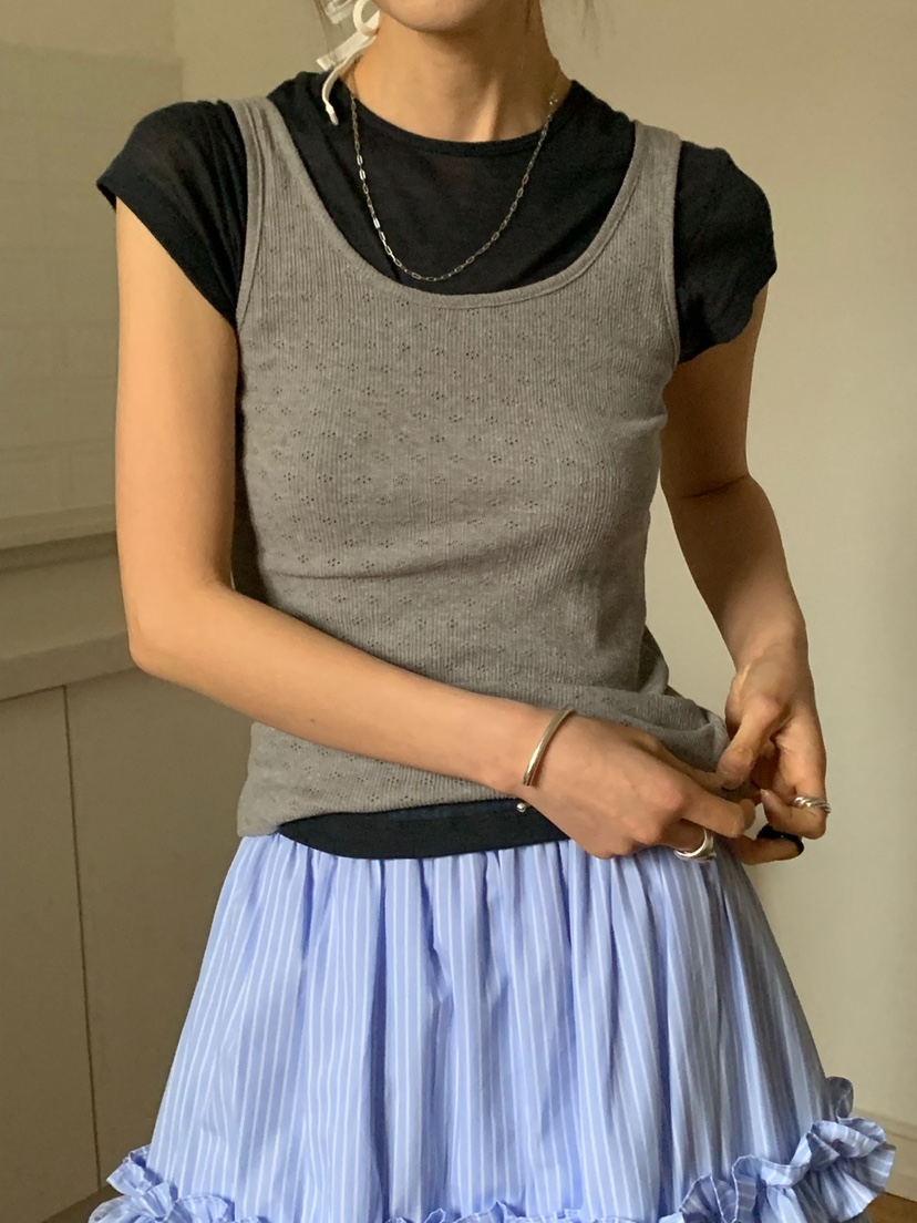 VAARA韓國㊣直郵東大門代購女裝新款時尚推薦25春夏吊帶背心VAARA吊帶/背心