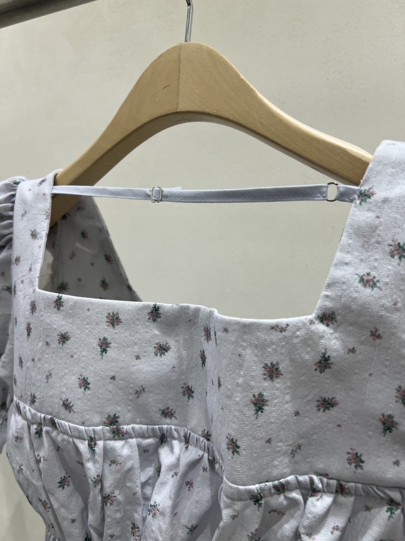 SHIRRING韓國直郵女裝新品25春夏真品時尚熱賣職業襯衫蕾絲衫SHIRRING襯衫/蕾絲衫