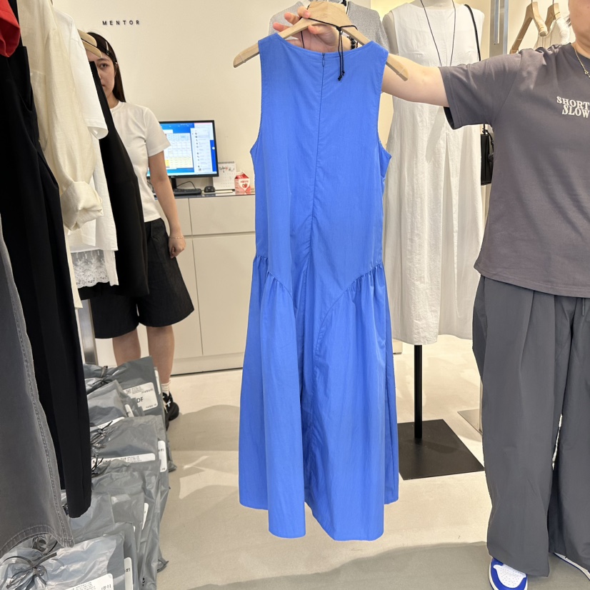 MENTOR東大門代購女裝新款真品熱賣人氣休閑連衣裙不含配飾MENTOR連衣裙
