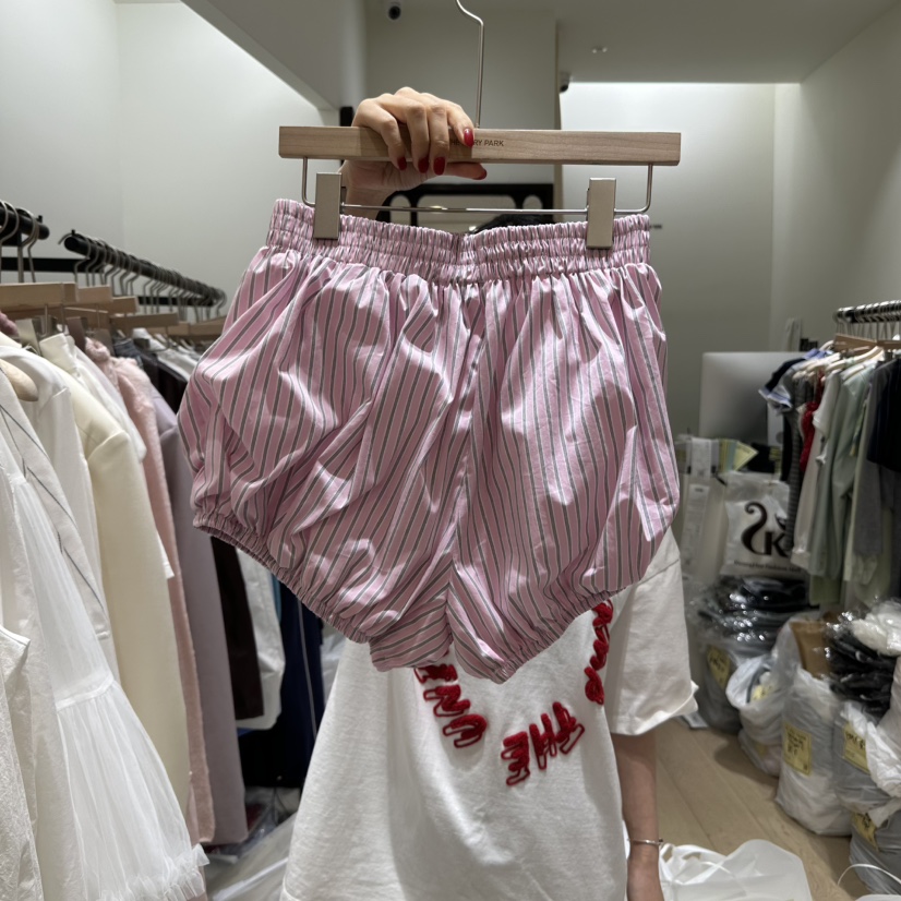 THEMORYPARK韓國直郵女裝新款人氣25春夏時尚短褲可愛的條紋THE MORY PARK短褲