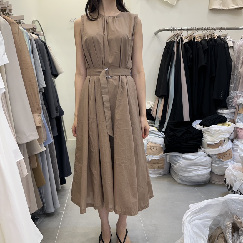 THE LOW韓國直郵女士新品人氣熱賣職業休閑25春夏連衣裙含腰帶THE LOW連衣裙圖色3