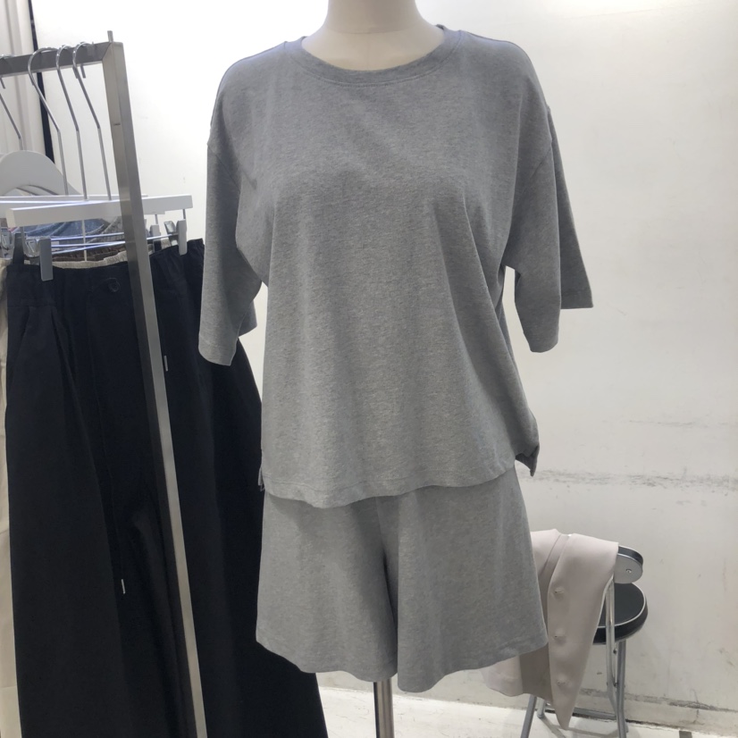 URBANE cloth東大門實拍女裝新款25春夏人氣熱賣推薦休閑T恤URBANE clothT恤