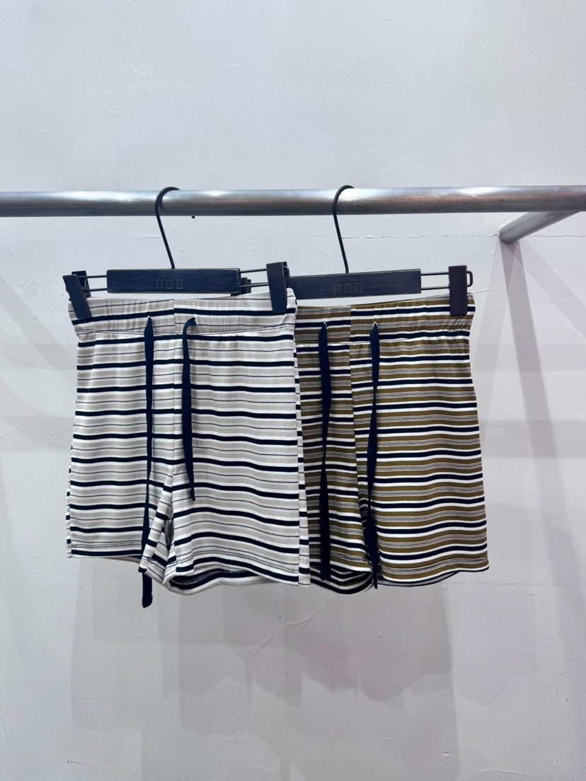 NOB韓國代購女士新品真品時尚25春夏推薦打底褲鯊魚褲緊身褲NOB打底褲/鯊魚褲