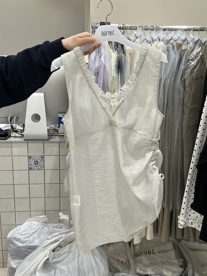NOFYBE東大門直郵女裝新品時尚25春夏休閑熱賣吊帶背心歐根紗NOFYBE吊帶/背心圖色2