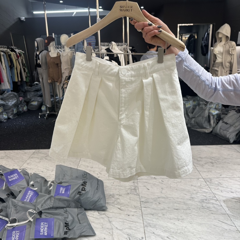 SUNDER MARKET東大門實拍女裝新品休閑人氣真品熱賣時尚短褲SUNDER MARKET短褲圖色2