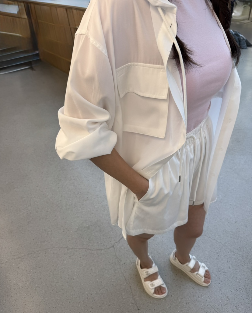 JUJU直郵韓國代購㊣女裝新品人氣熱賣25春夏襯衫蕾絲衫口袋兜帽JUJU襯衫/蕾絲衫