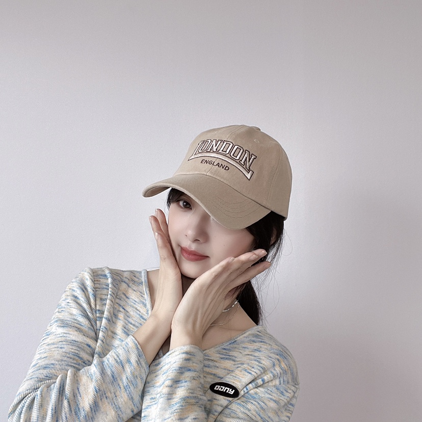 LOVELY HAT韓國直郵㊣東大門實拍女裝新品人氣休閑時尚帽子LOVELY HAT帽子