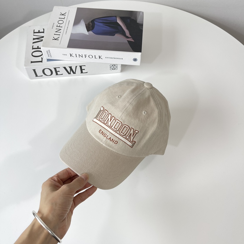 LOVELY HAT韓國直郵㊣東大門實拍女裝新品人氣休閑時尚帽子LOVELY HAT帽子圖色4