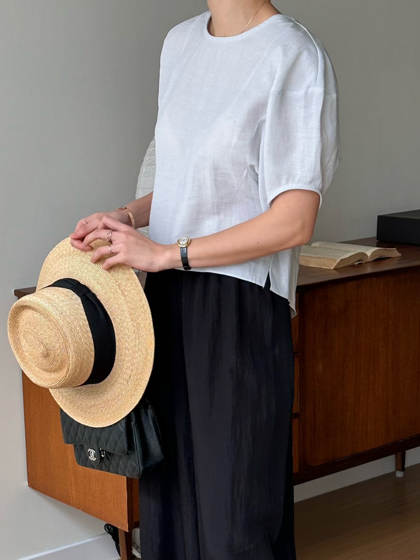 LE VASE韓國㊣直郵東大門代購女裝新品人氣熱賣襯衫蕾絲衫LE VASE襯衫/蕾絲衫
