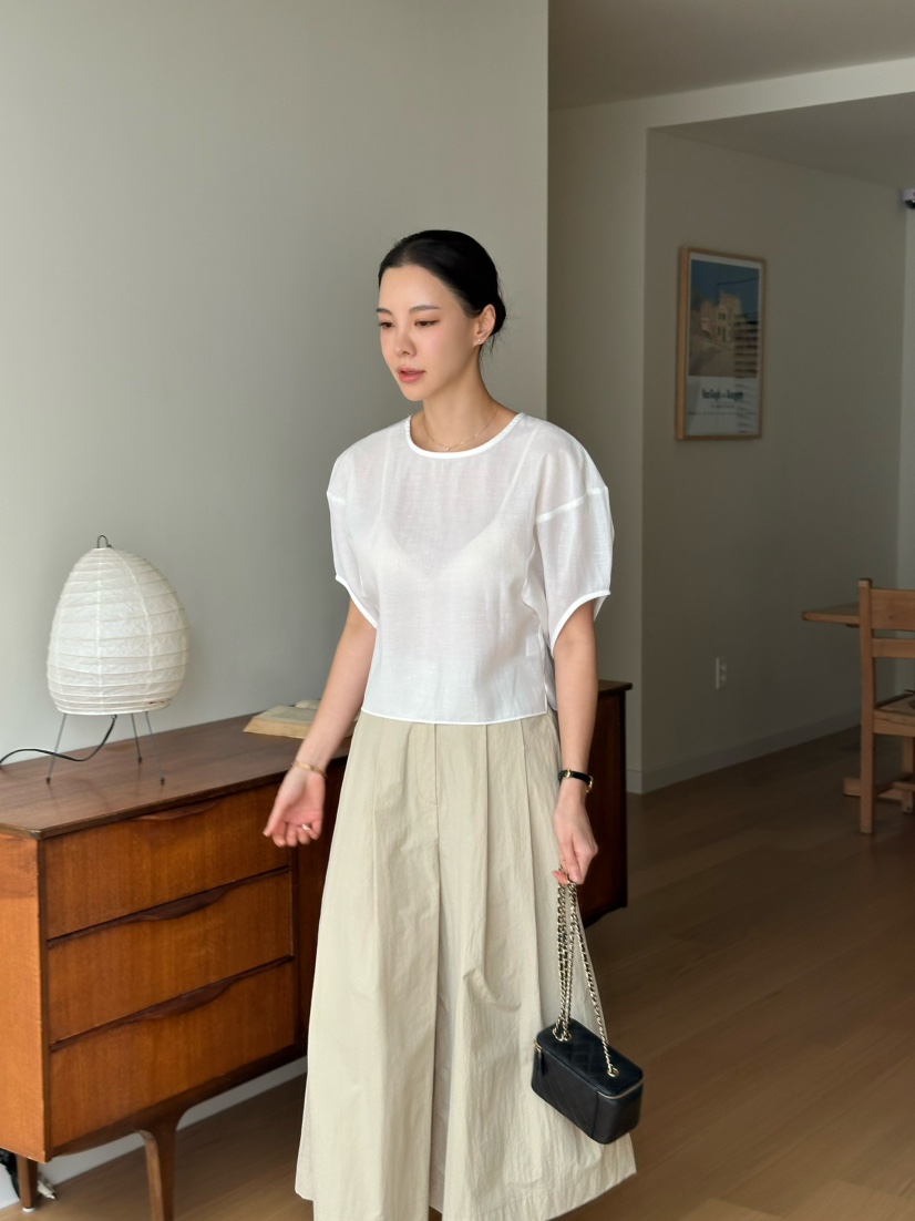 LE VASE韓國㊣直郵東大門代購女裝新品人氣熱賣襯衫蕾絲衫LE VASE襯衫/蕾絲衫
