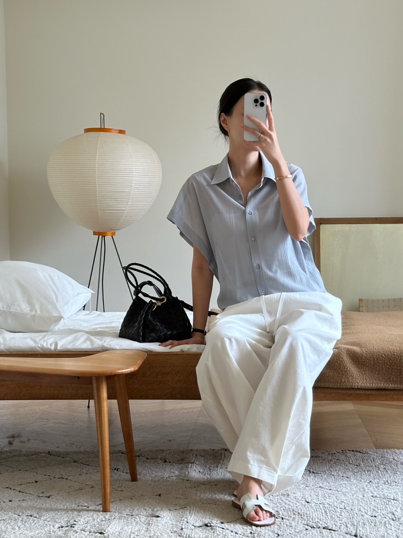 LE VASE韓國直郵㊣東大門實拍女裝新款熱賣時尚襯衫蕾絲衫LE VASE襯衫/蕾絲衫