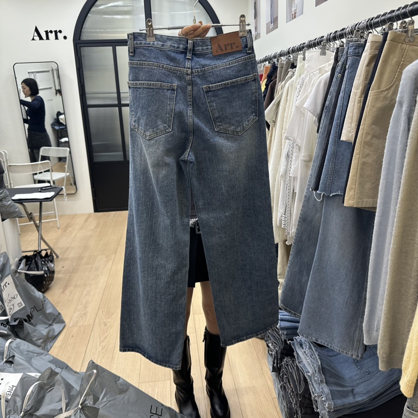 ARR韓國直郵㊣東大門實拍女裝新品時尚人氣熱賣25春夏牛仔褲ARR牛仔褲