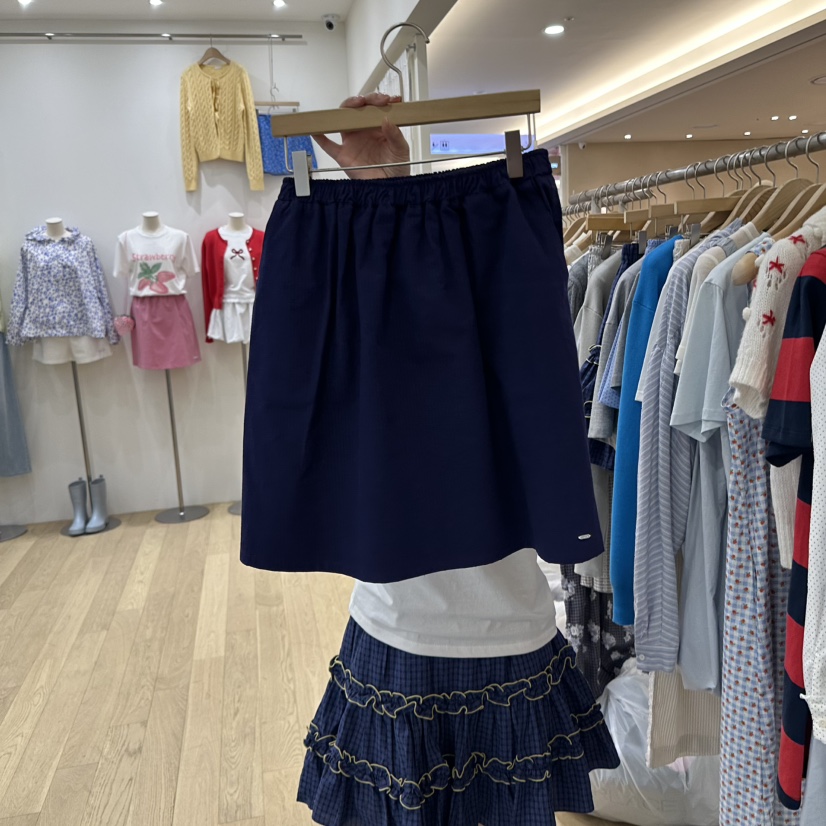 FURE韓國直郵㊣東大門實拍女裝新品熱賣人氣25春夏推薦短裙FURE短裙圖色2