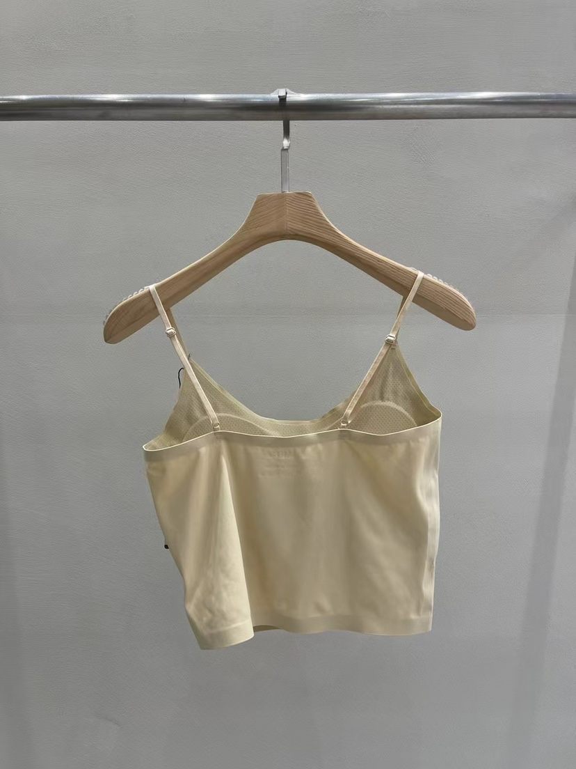 MU i直郵韓國代購㊣女裝新款推薦休閑熱賣25春夏時尚吊帶背心Mu:i-Q吊帶/背心