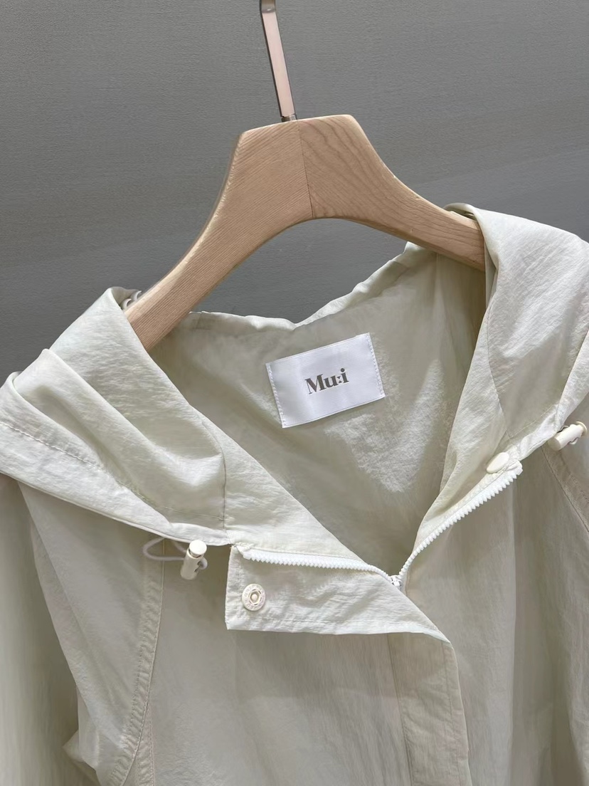 MU i韓國直郵㊣女裝新款休閑時尚熱賣推薦人氣25春夏襯衫蕾絲衫A.b/AUTUMN BEIGE襯衫/蕾絲衫