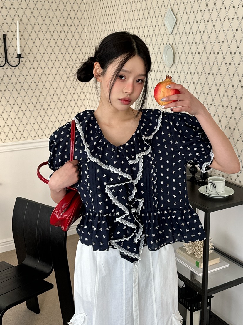 TRIPLE SEVEN韓國直郵㊣女裝新品推薦人氣時尚休閑襯衫蕾絲衫TRIPLE SEVEN襯衫/蕾絲衫