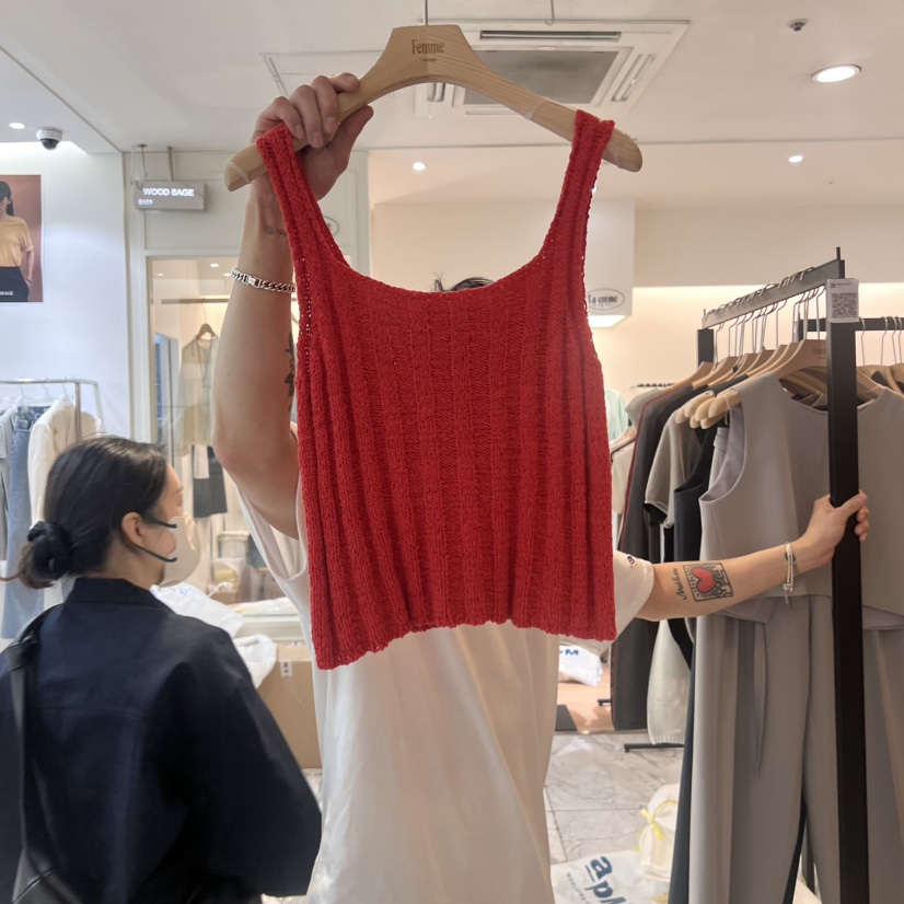 LA MAGIE FEMME韓國直郵㊣東大門實拍女裝新款休閑吊帶背心Lamagie Femme吊帶/背心圖色2