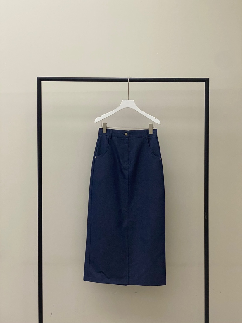 MUCH MORE直郵韓國代購㊣女裝新款時尚25春夏熱賣推薦長裙MUCH MORE長裙圖色2