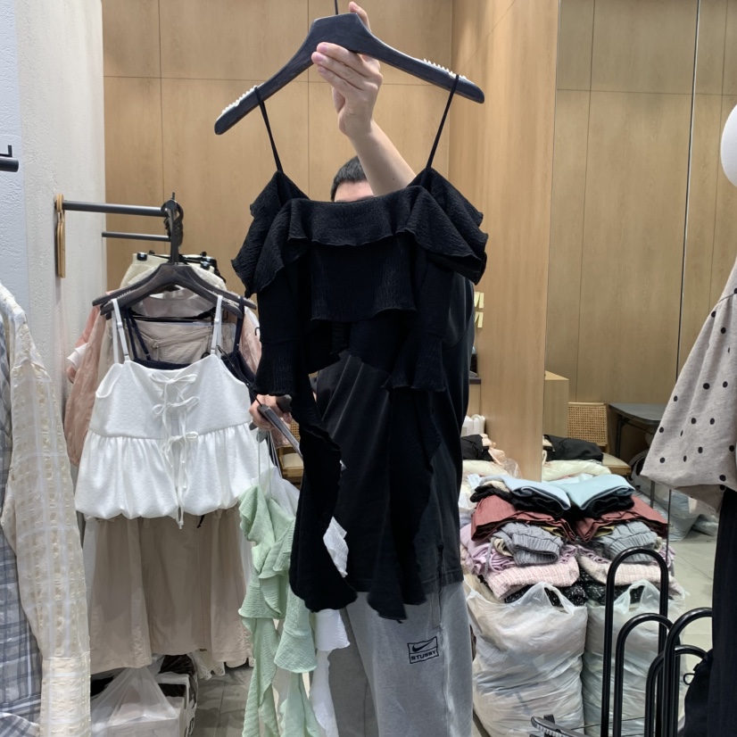 TRIPLE SEVEN韓國㊣直郵東大門代購女裝新品人氣推薦吊帶背心TRIPLE SEVEN吊帶/背心