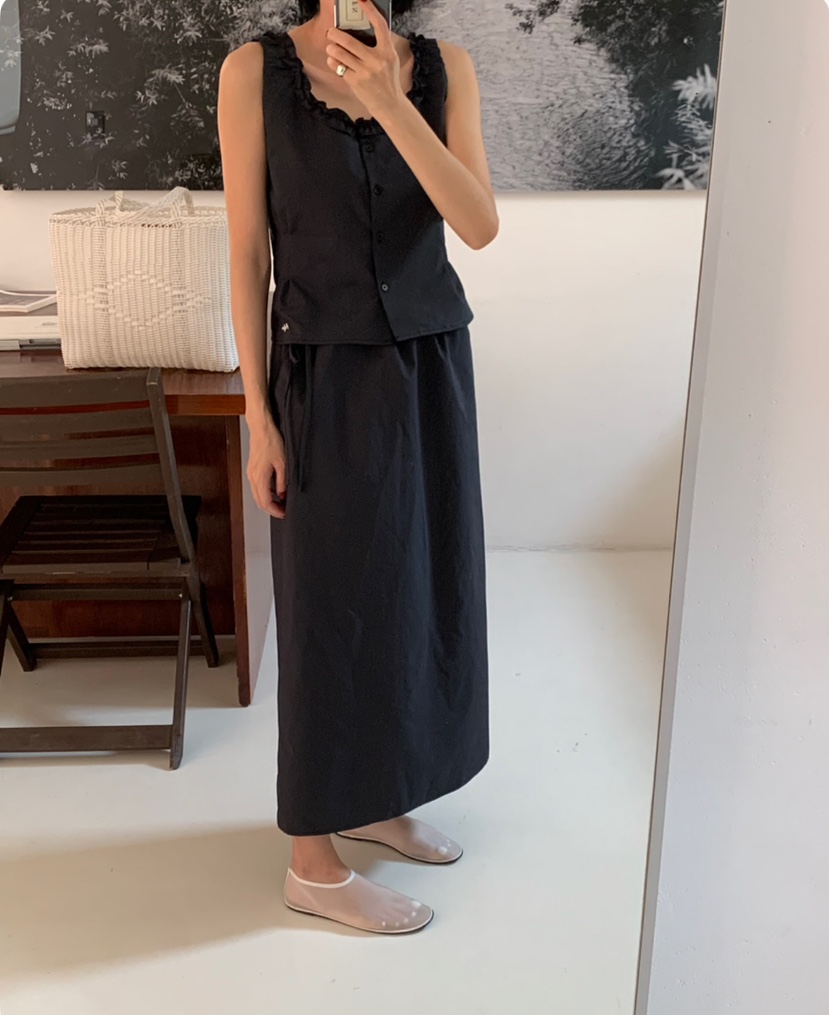 A Flan韓國代購女士新品熱賣25春夏職業人氣推薦時尚吊帶背心AFN/A Flan吊帶/背心圖色2